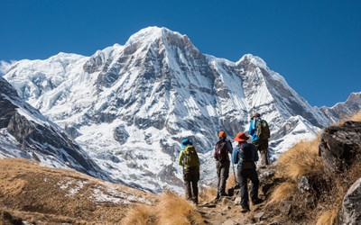 lists-trekking-in-annapurna-region-shutterstock